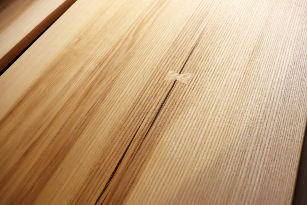 アッシュの一枚板