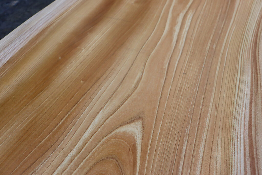 一枚板 欅 幅1500×奥850~910×厚61(mm) MS-7835