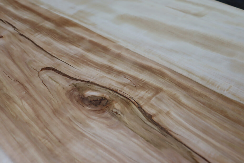 一枚板　栃　幅1500×奥800～920×厚55（ｍｍ）　MS-7836